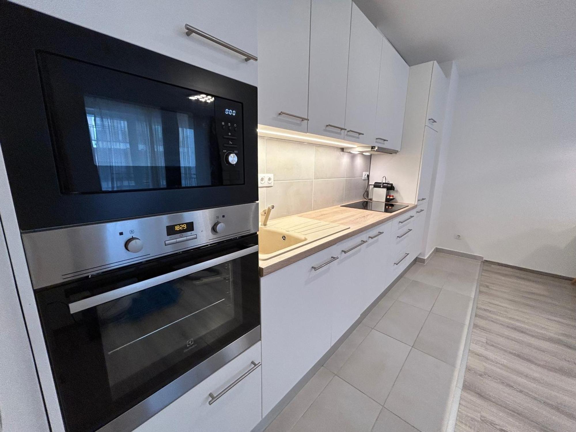 West Budapest-Edge Of Downtown-Free Parking מראה חיצוני תמונה